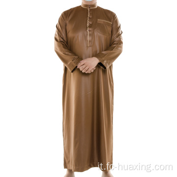 Abiti di moda da uomo arabo